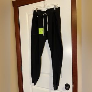 Women’s black Zamora joggers medium/tall